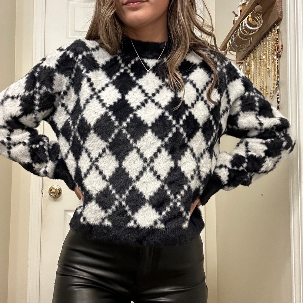Abercrombie & Fitch Fuzzy Plaid Sweater